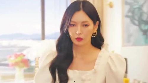 日韩霸气女人视频下载